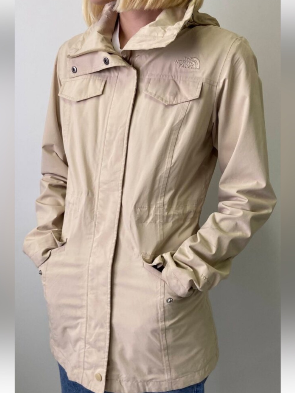 THE NORTH FACE Hyvent womens rain jacket